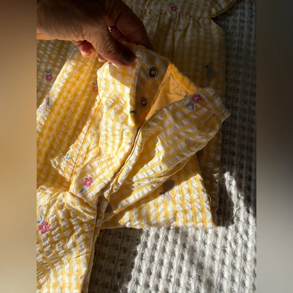 NWT Yellow Gingham Ruffle Sleeve Bunny Easter Sunsuit, 18-24 mo, MSRP $55 - Picture 11 of 13